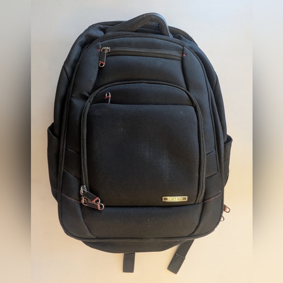 Samsonite Black Padded Laptop Backpack With Multiple Pockets 19"x15"x9" - Picture 1 of 16